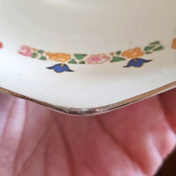 Rare Royal Ivory John Maddock and Sons Antique trinket dish or saucer - Picture 5 of 8